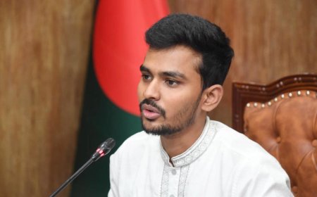 উপদেষ্টা আসিফ চান, শিক্ষার্থীদের সরকারি দপ্তরে পার্টটাইম চাকরির সুযোগ দেওয়া হোক।